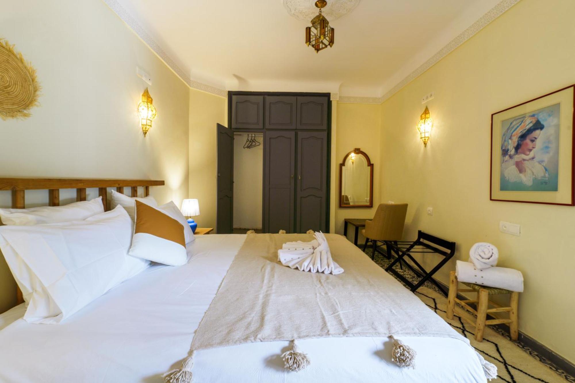 Riad 4 Chambres - Piscine & Petit Dejeuner Gratuit - Wifi Fibre Optique مراكش المظهر الخارجي الصورة