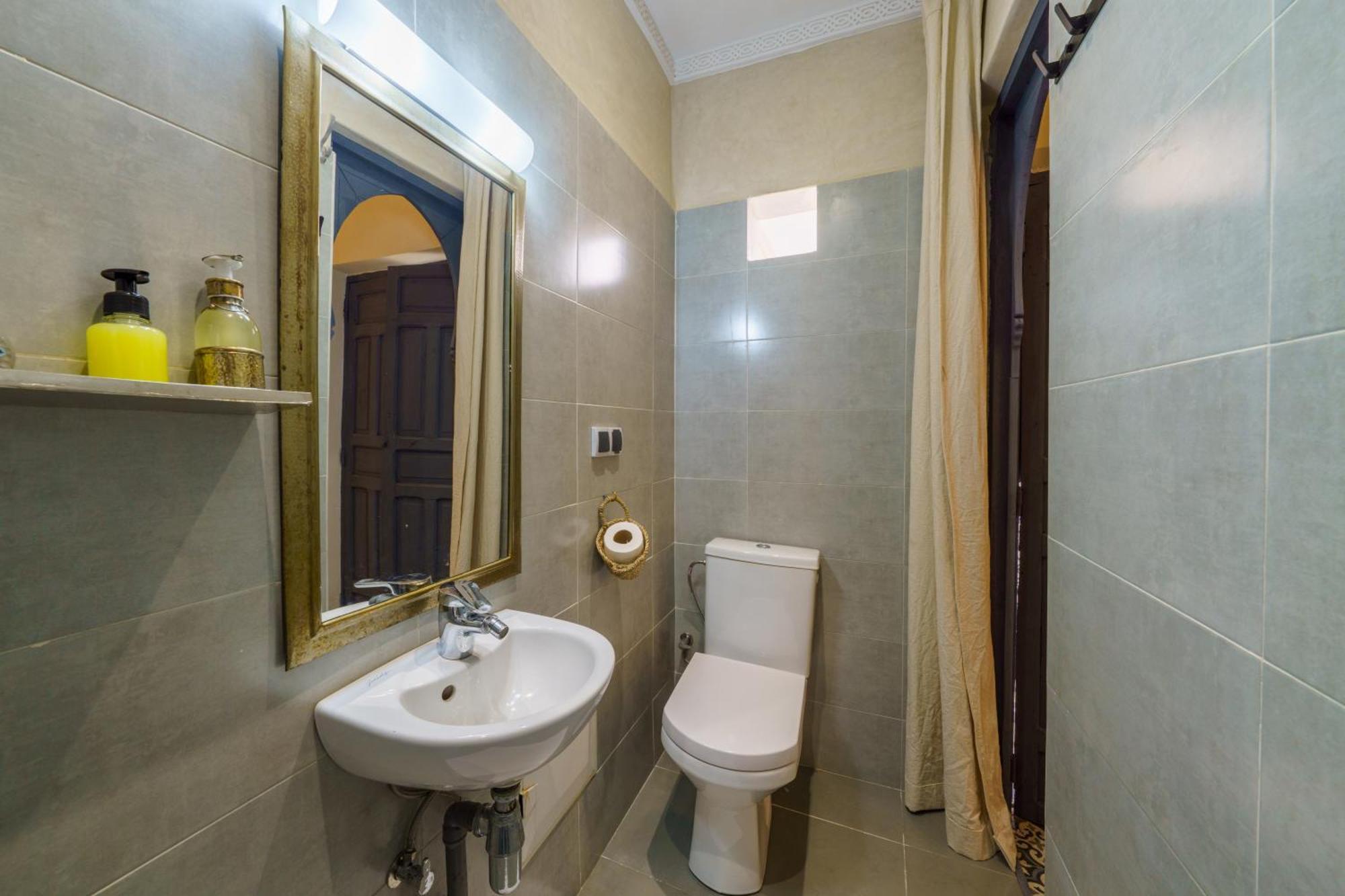 Riad 4 Chambres - Piscine & Petit Dejeuner Gratuit - Wifi Fibre Optique مراكش المظهر الخارجي الصورة