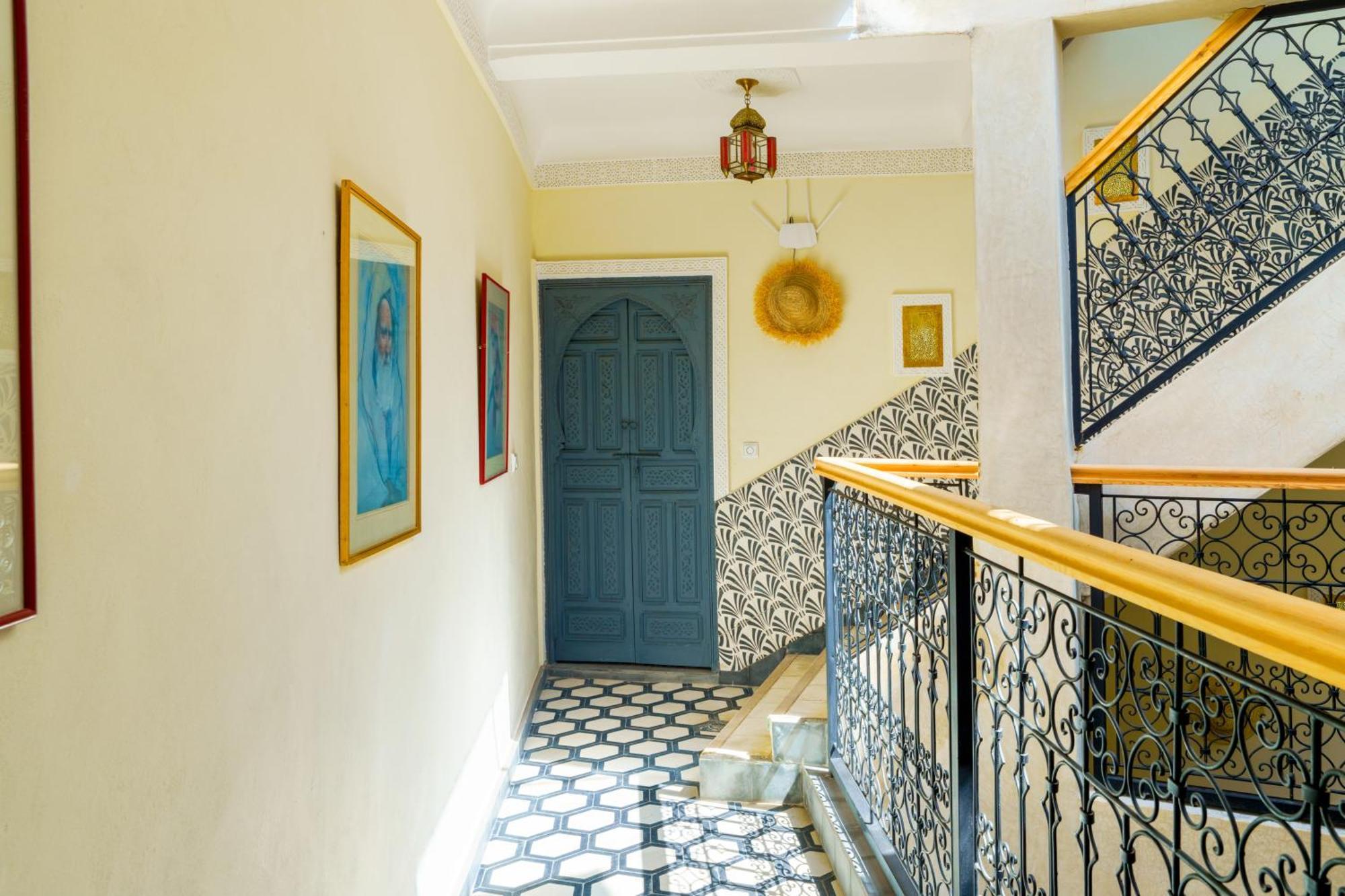 Riad 4 Chambres - Piscine & Petit Dejeuner Gratuit - Wifi Fibre Optique مراكش المظهر الخارجي الصورة